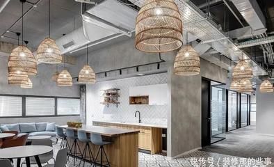 民用建筑改建工業(yè)建筑，幾種不同風(fēng)格的標(biāo)題供你參考，，破繭轉(zhuǎn)型，民用建筑邁向工業(yè)建筑的改建之路，跨界新生，民用建筑變身工業(yè)建筑的實踐探索，煥新使命，民用建筑改建 行業(yè)新聞 第1張