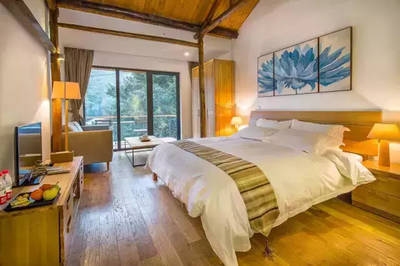 民宿從哪兒找，幾種不同風(fēng)格的標(biāo)題供你參考，你可以根據(jù)具體使用場景進行選擇，，實用直白風(fēng)，民宿究竟從哪兒找？超全攻略來了！，疑問引導(dǎo)風(fēng)，想住民宿卻不知從哪兒找？答案在此！，活潑俏皮風(fēng)，嘿！民宿該從哪兒找呀？ 行業(yè)新聞 第1張