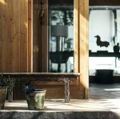 民宿設(shè)計(jì)師崗位職責(zé)內(nèi)容怎么寫，幾種不同風(fēng)格的標(biāo)題供你參考，，專業(yè)實(shí)用型，精準(zhǔn)撰寫民宿設(shè)計(jì)師崗位職責(zé)內(nèi)容指南，疑問(wèn)引導(dǎo)型，如何寫好民宿設(shè)計(jì)師的崗位職責(zé)內(nèi)容？，目標(biāo)導(dǎo)向型，打造清晰 行業(yè)新聞 第2張