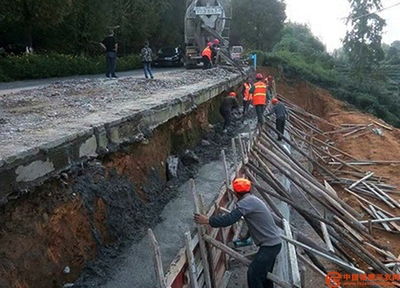 橋梁加固施工難點(diǎn)解析，攻克橋梁加固施工難題，關(guān)鍵難點(diǎn)深度 行業(yè)新聞 第1張